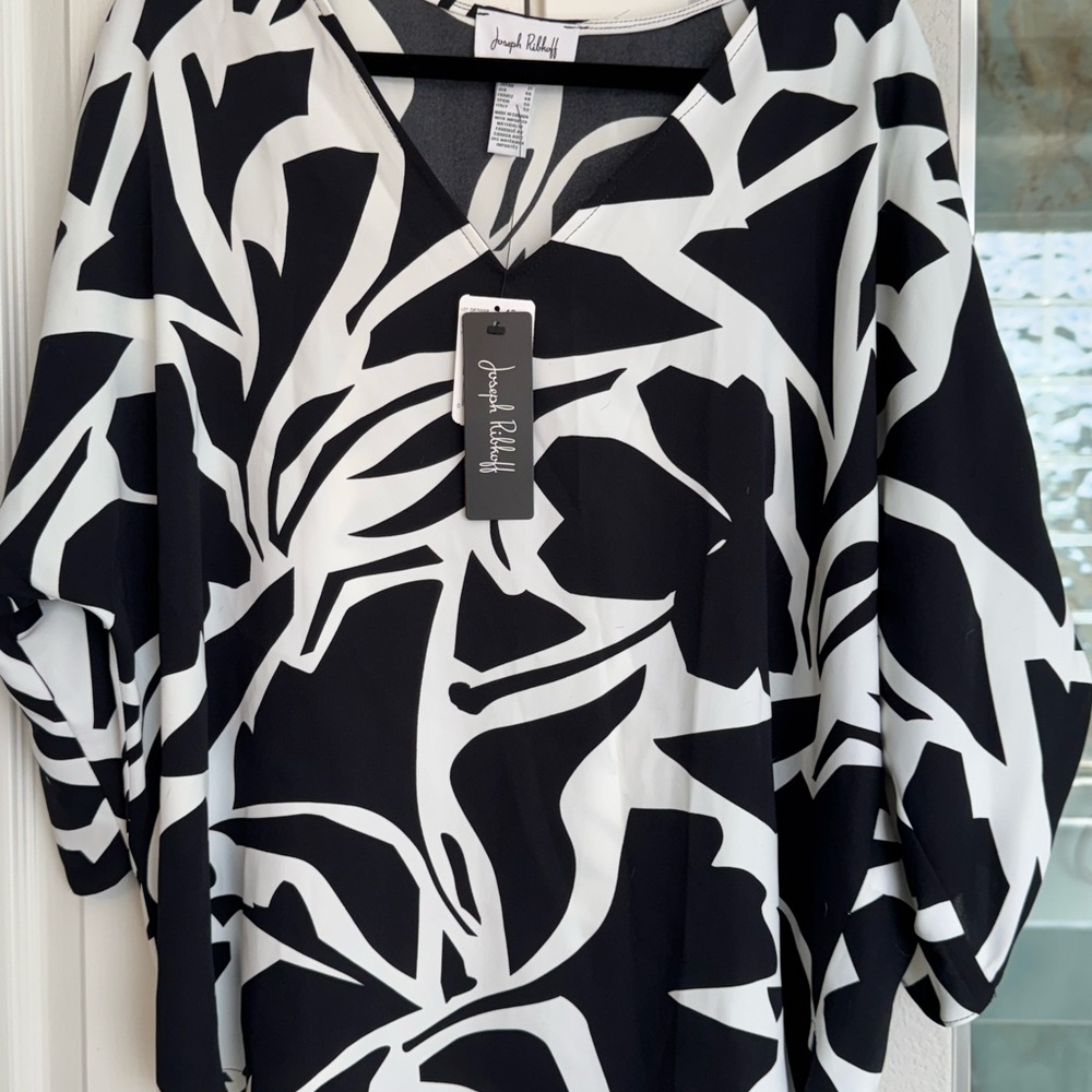 Joseph Ribkoff Black and White Abstract Blouse